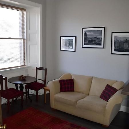 Edina Place -Lovely Central One Bedroom Apartment เอดินบะระ ภายนอก รูปภาพ